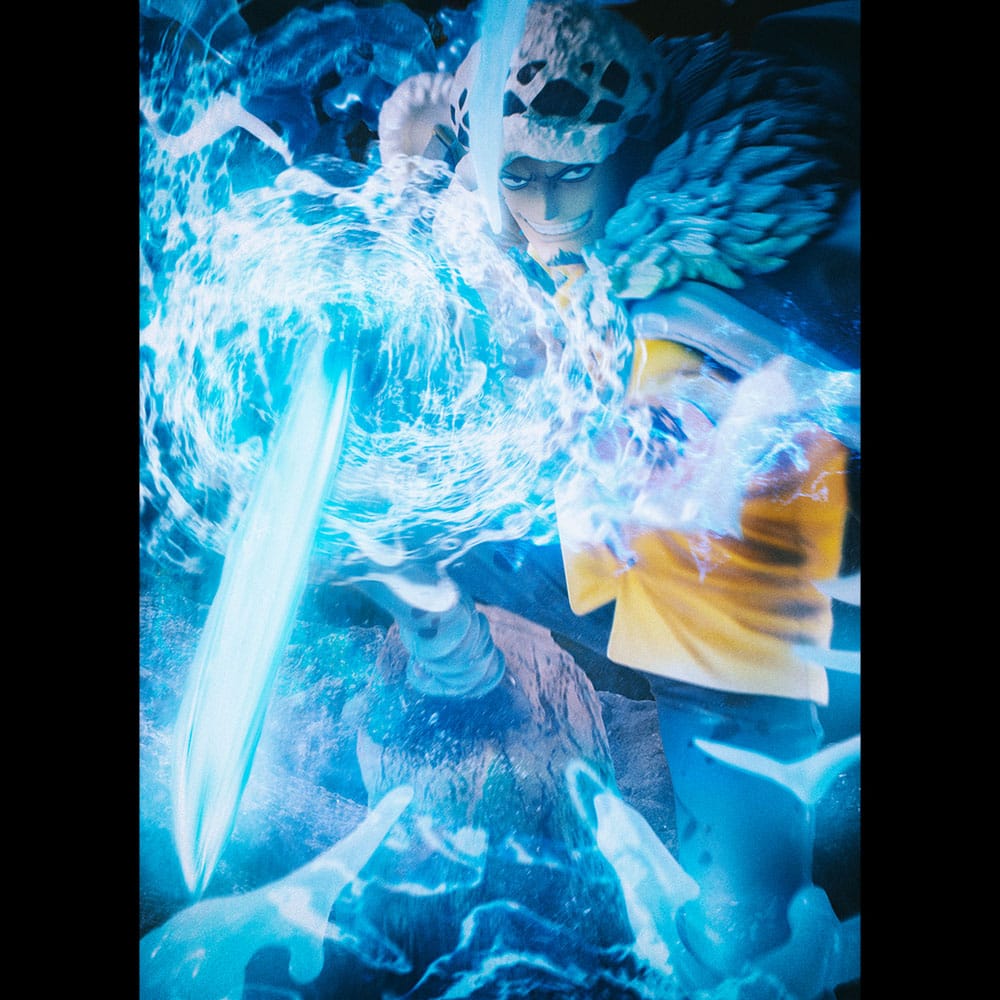 One Piece Portrait Of Pirates WA-MAXIMUM PVC Statue Trafalgar Law The Surgeon of Death Awaken Ver. 27 cm