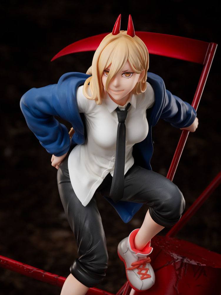 Chainsaw Man Power 1/7 PVC Fig
